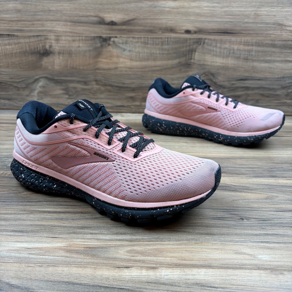 Brooks Ghost 12 Womens 11.5B Pink Black Low Top Running Gym Training Shoes